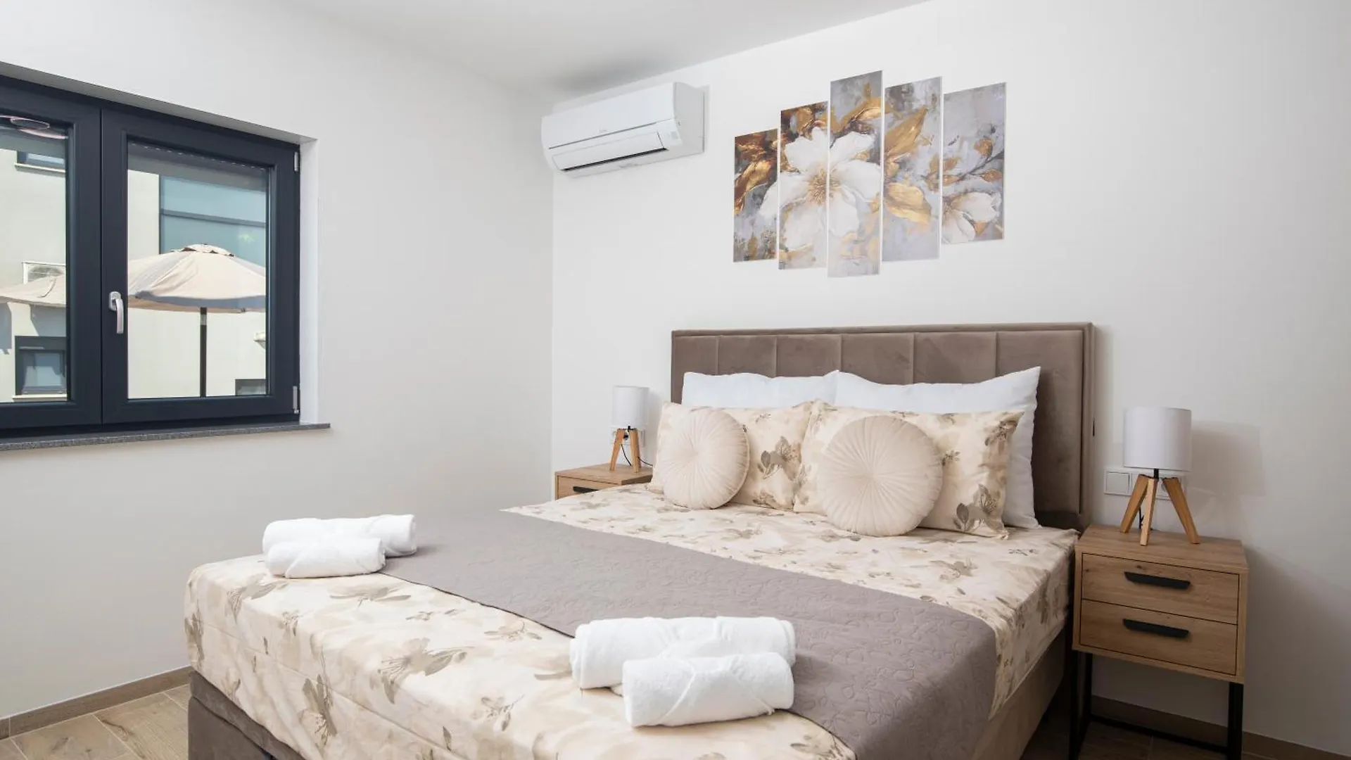 Vila Twins Pula Villa